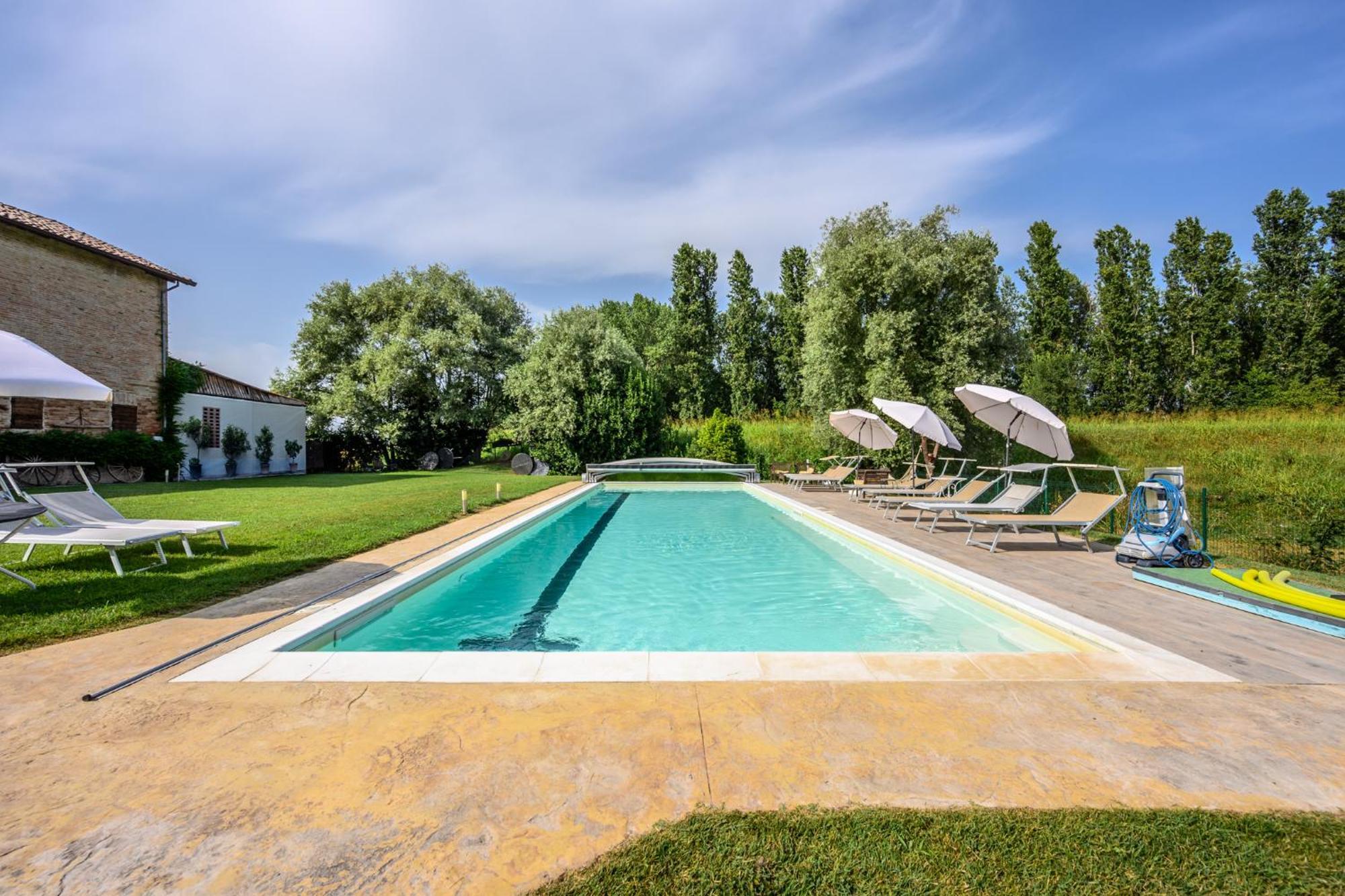La Casa Di Valeria - Modena Panzió Kültér fotó