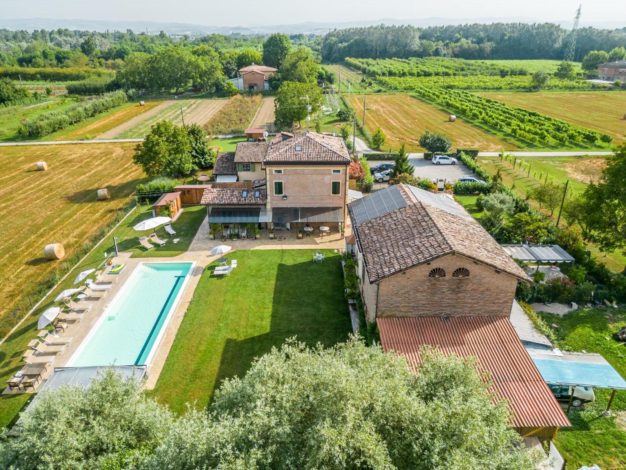 La Casa Di Valeria - Modena Panzió Kültér fotó